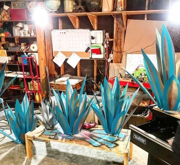 Anti-rust Metal Tequila Agave Plant - Image 17
